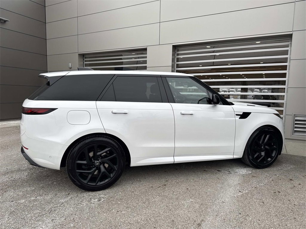 Used 2024 Land Rover Range Rover Sport Dynamic SE image 7