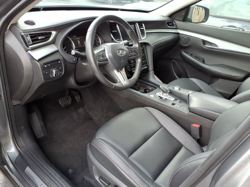 Used 2021 INFINITI QX50 Luxe AWD/4WD image 28
