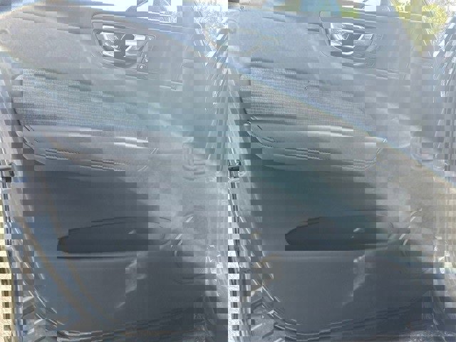 Used 2022 Volvo XC60 B5 Momentum image 18