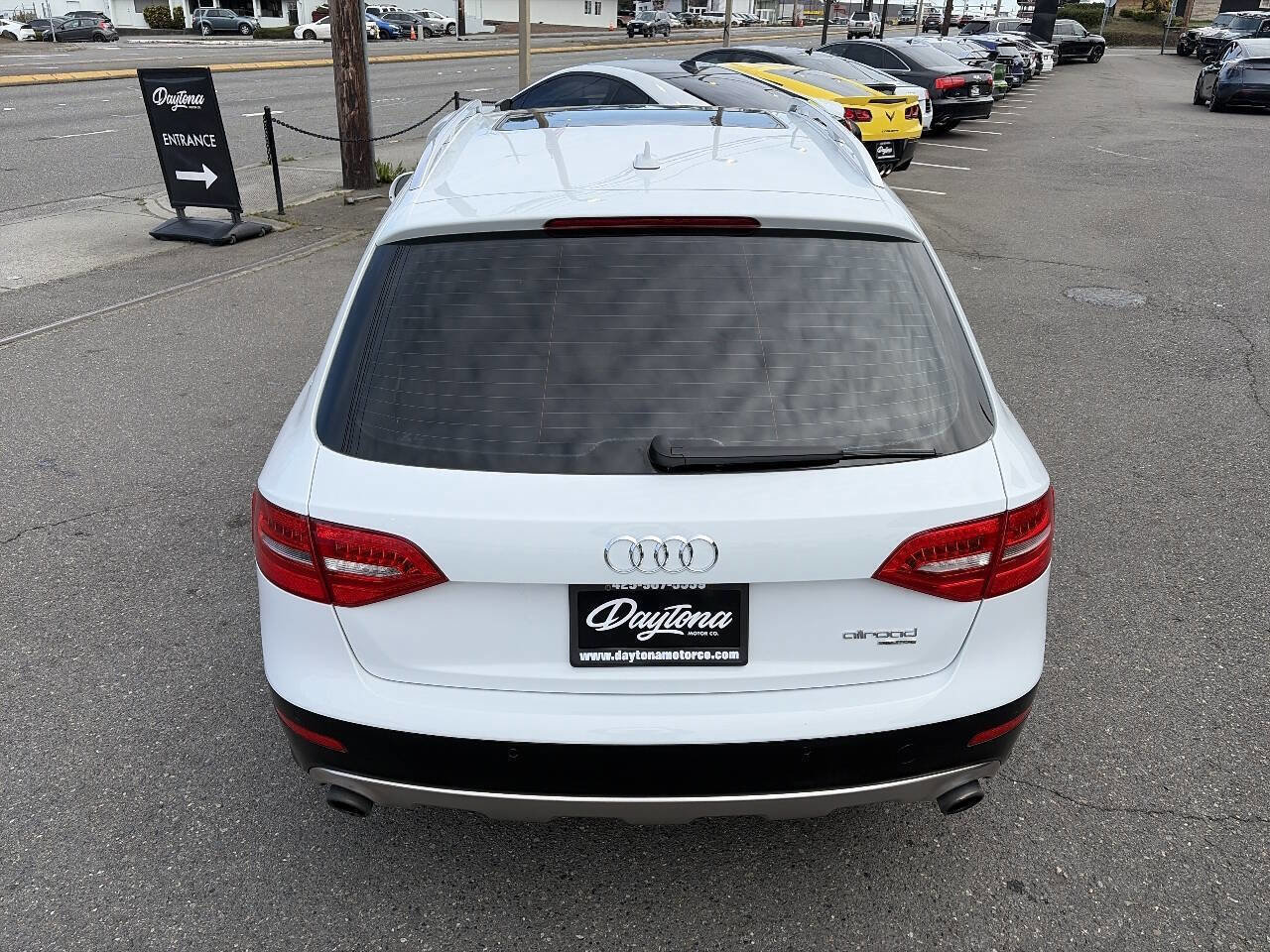 Used 2013 Audi A4 Prestige w/ Prestige Pkg image 5