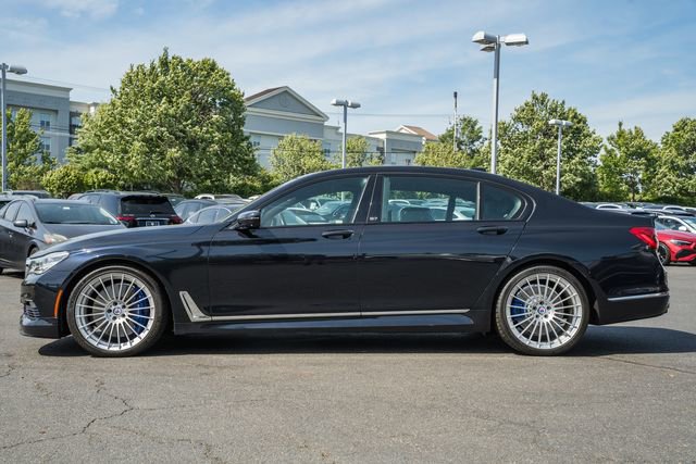 Used 2017 BMW ALPINA B7 xDrive AWD/4WD image 4