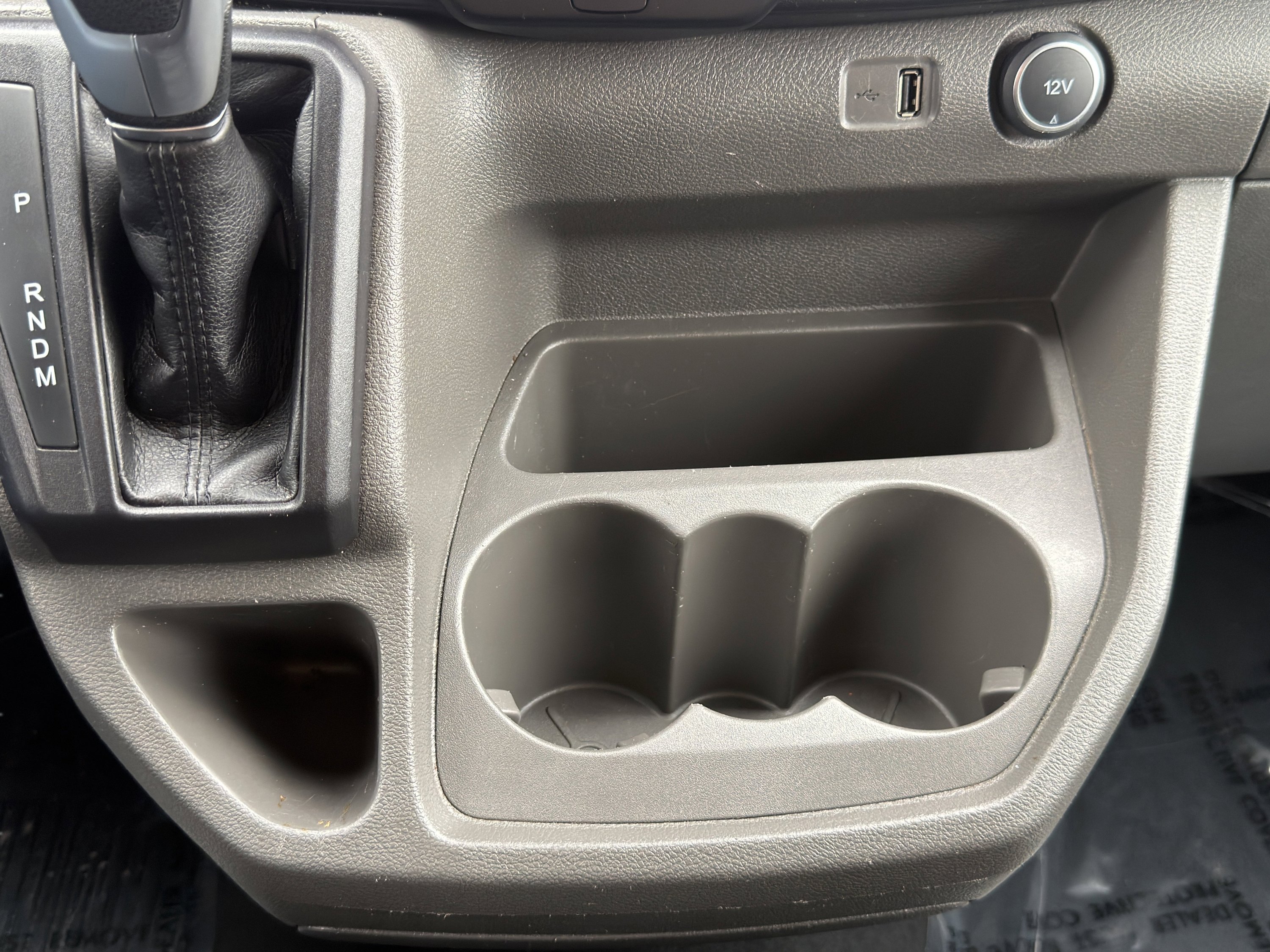 Used 2023 Ford Transit 350 XLT image 56