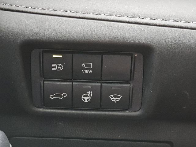 Used 2020 Toyota Highlander Limited image 22