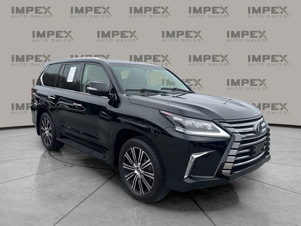 Used 2021 Lexus LX 570 4WD w/ Luxury Package image 7