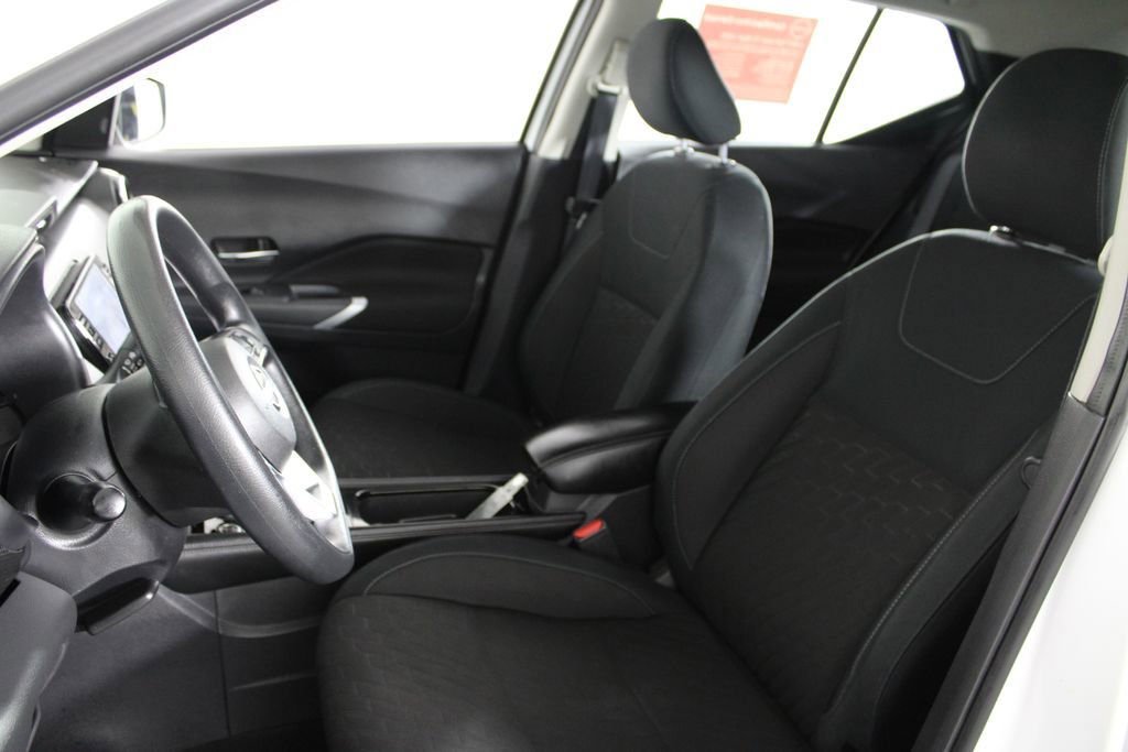 Certified 2023 Nissan Kicks SV FWD image 20