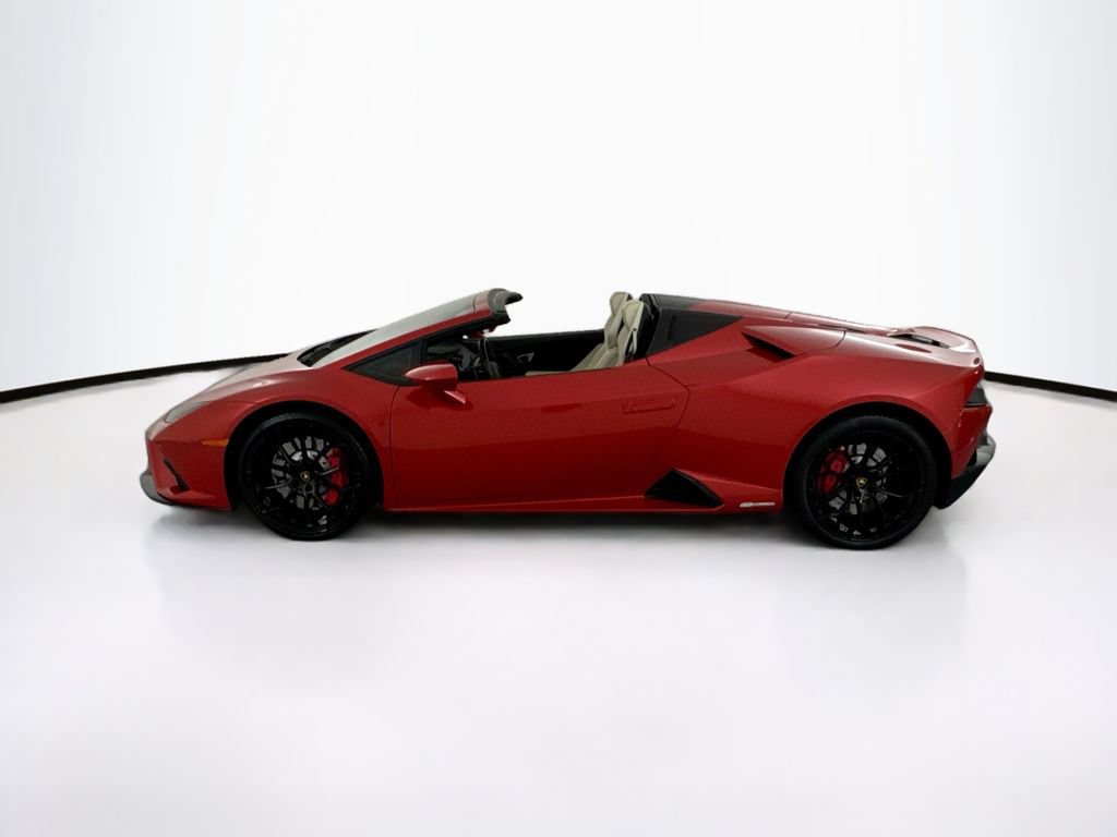 Used 2022 Lamborghini Huracan EVO RWD image 8