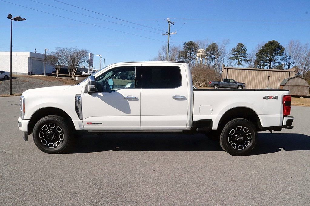 Used 2024 Ford F250 Platinum image 4