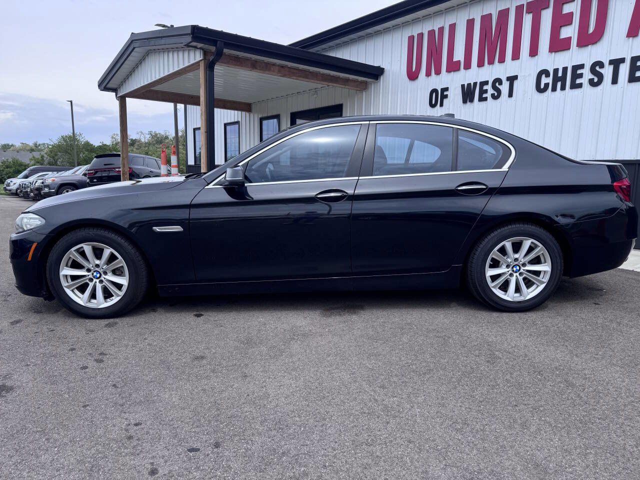 Used 2016 BMW 528i xDrive Sedan AWD/4WD image 8