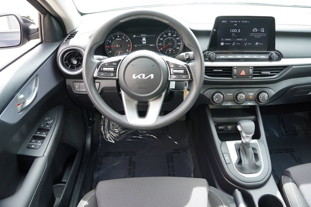 Certified 2024 Kia Forte LXS FWD image 19