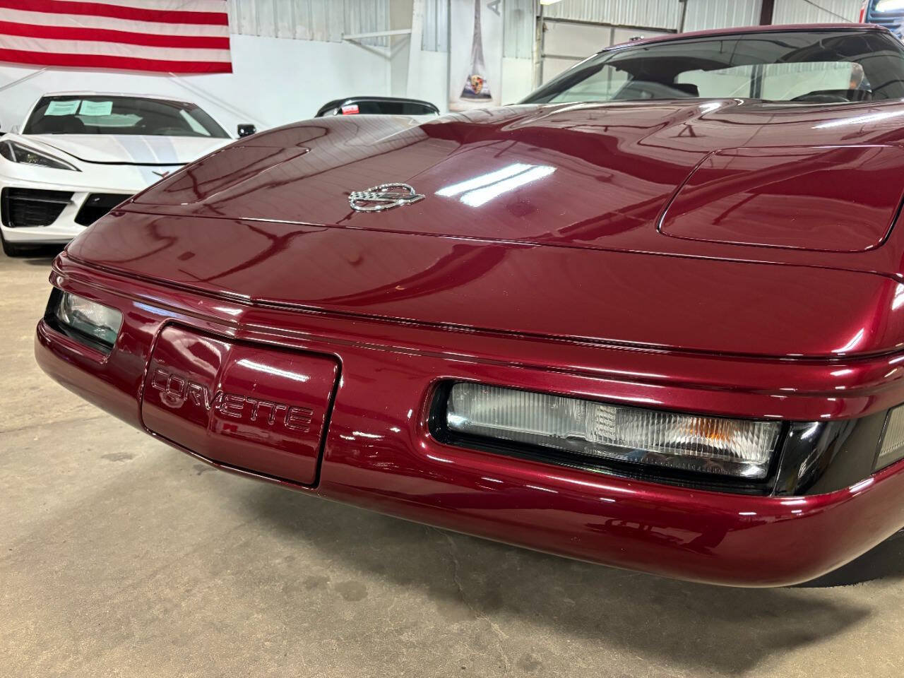 Used 1993 Chevrolet Corvette Convertible RWD image 9