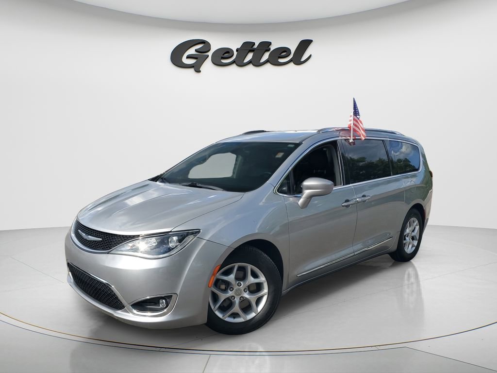 Used 2017 Chrysler Pacifica Touring-L Plus
