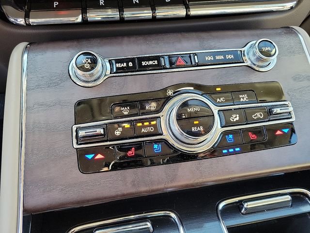 New 2024 Lincoln Aviator Reserve w/ Equipment Group 201A AWD/4WD image 7