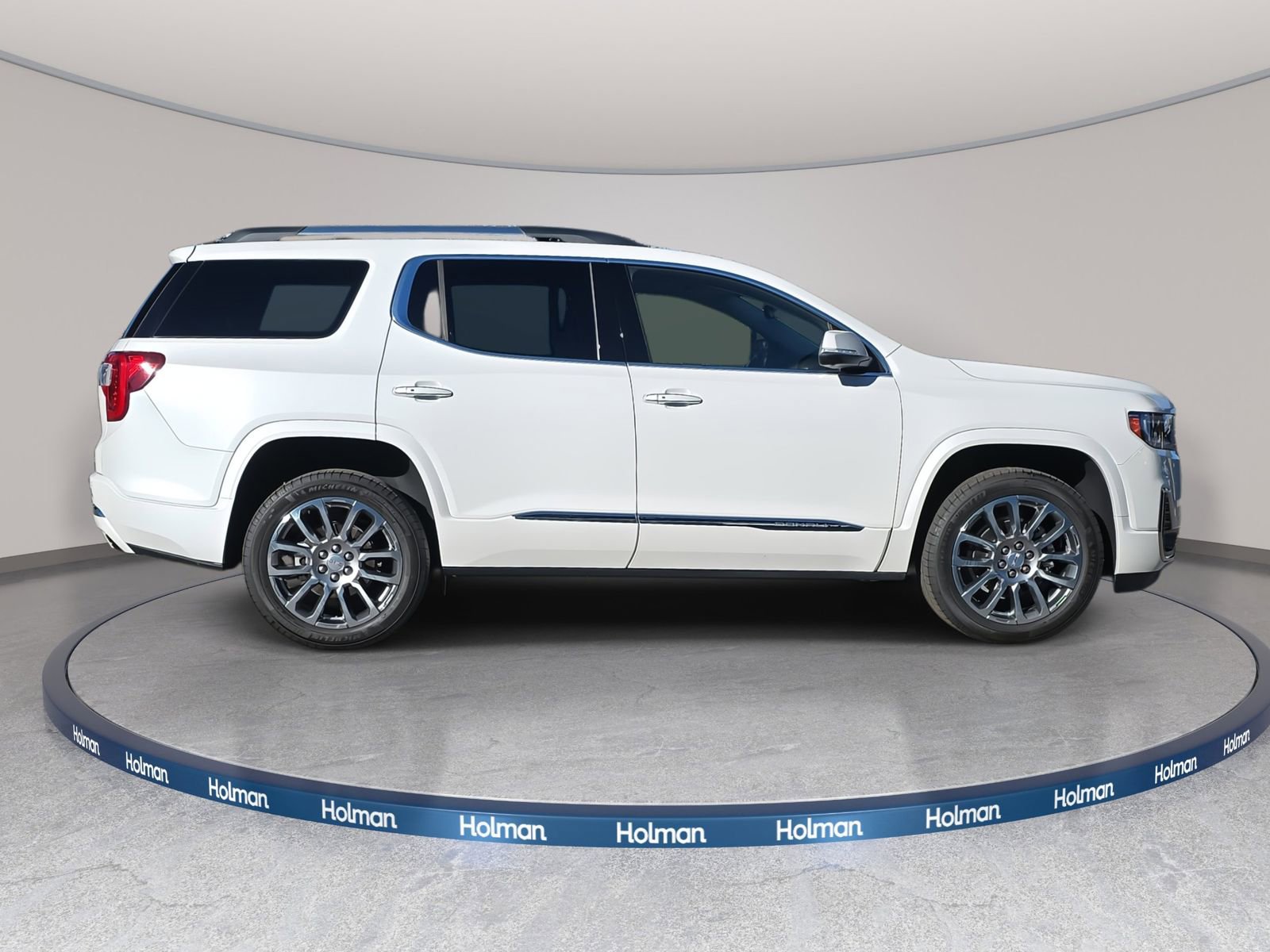 Used 2023 GMC Acadia Denali w/ Denali Technology Package image 8