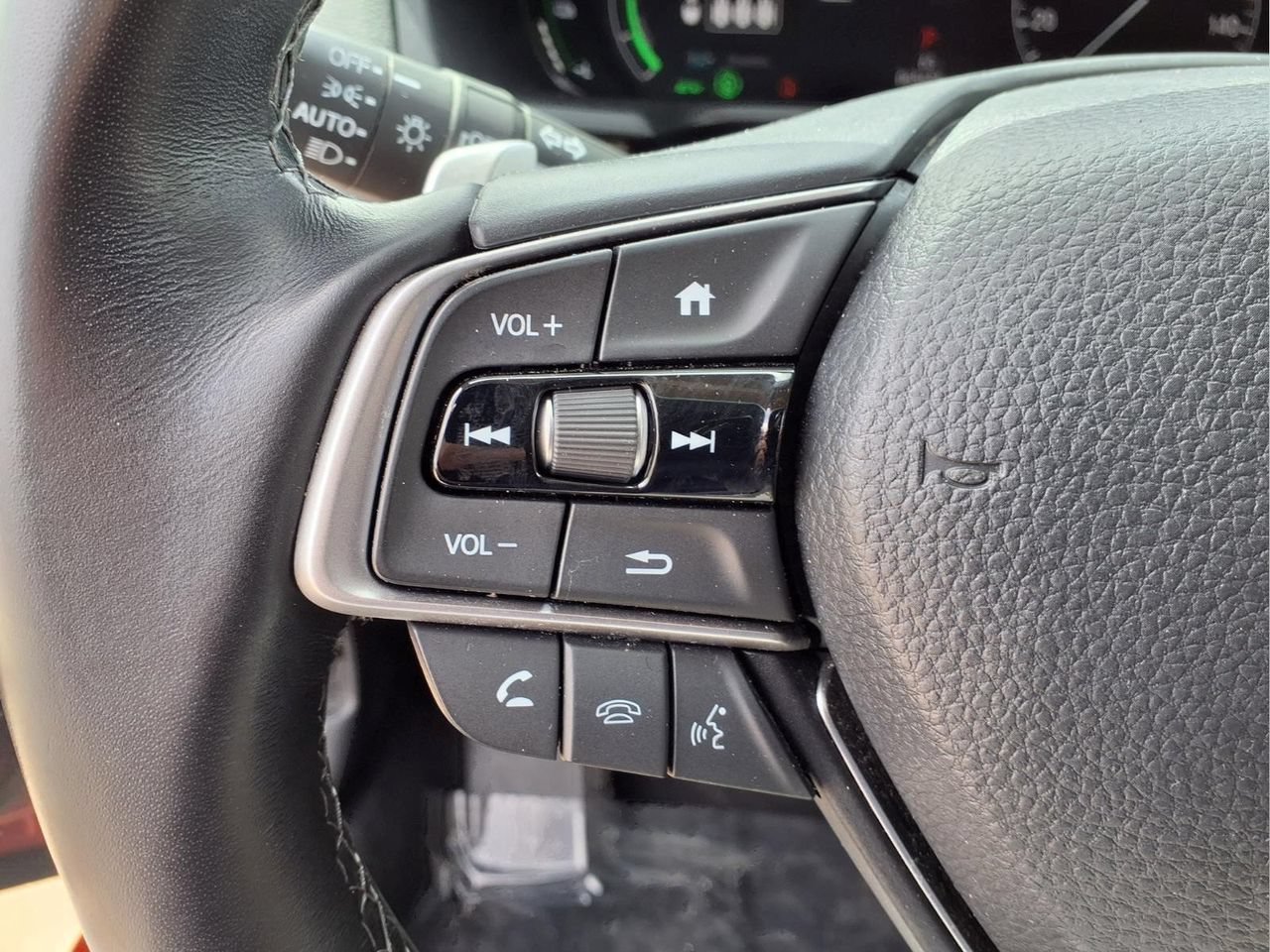 Used 2022 Honda Accord Touring image 26