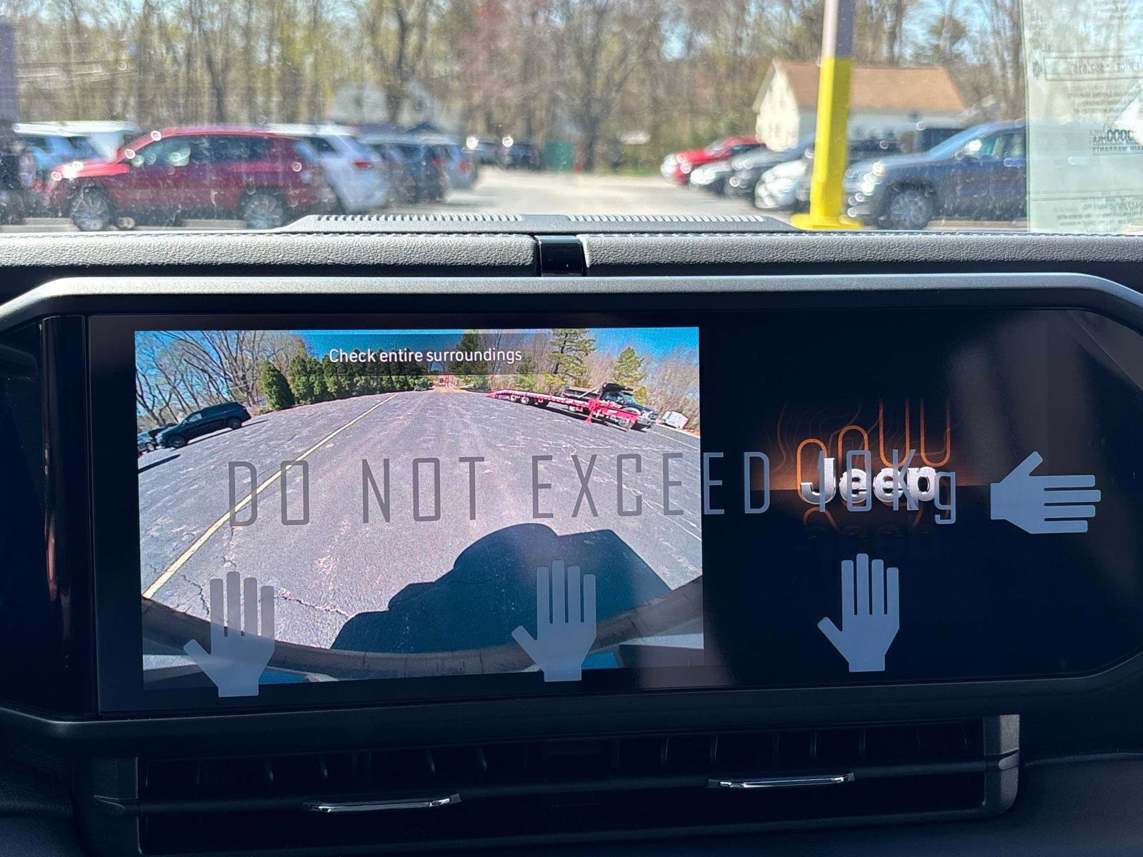 New 2025 Jeep Wrangler Unlimited Sahara w/ Safety Group image 11