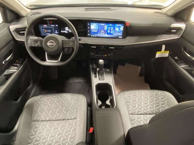 New 2026 Nissan Kicks SV FWD image 9