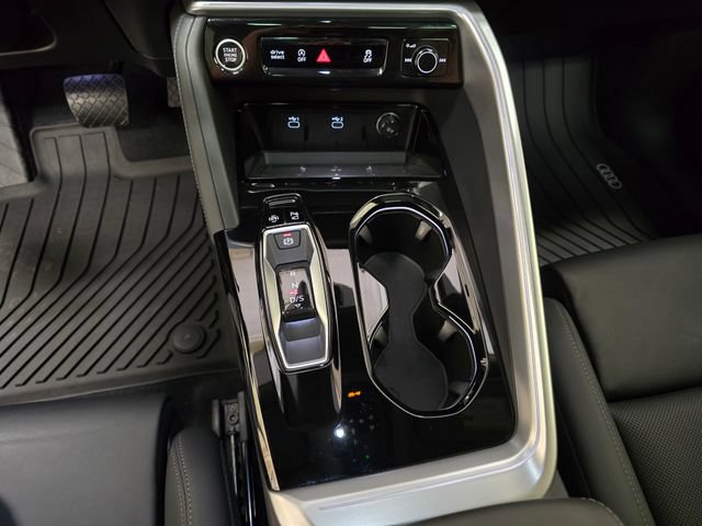 Certified 2025 Audi Q5 Prestige AWD/4WD image 24