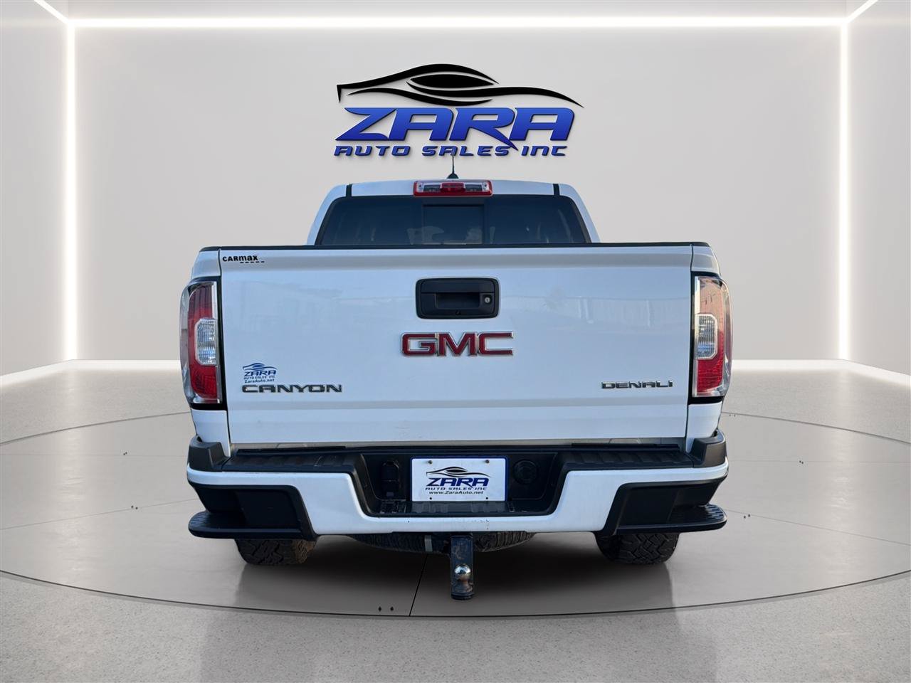 Used 2017 GMC Canyon Denali AWD/4WD image 6