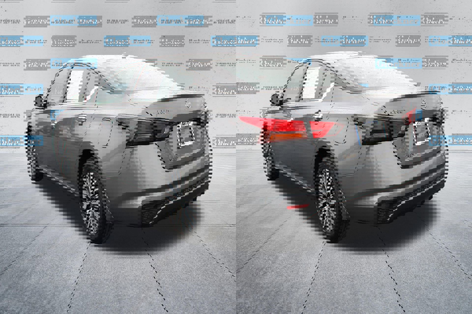 Used 2024 Nissan Altima 2.5 SV image 7