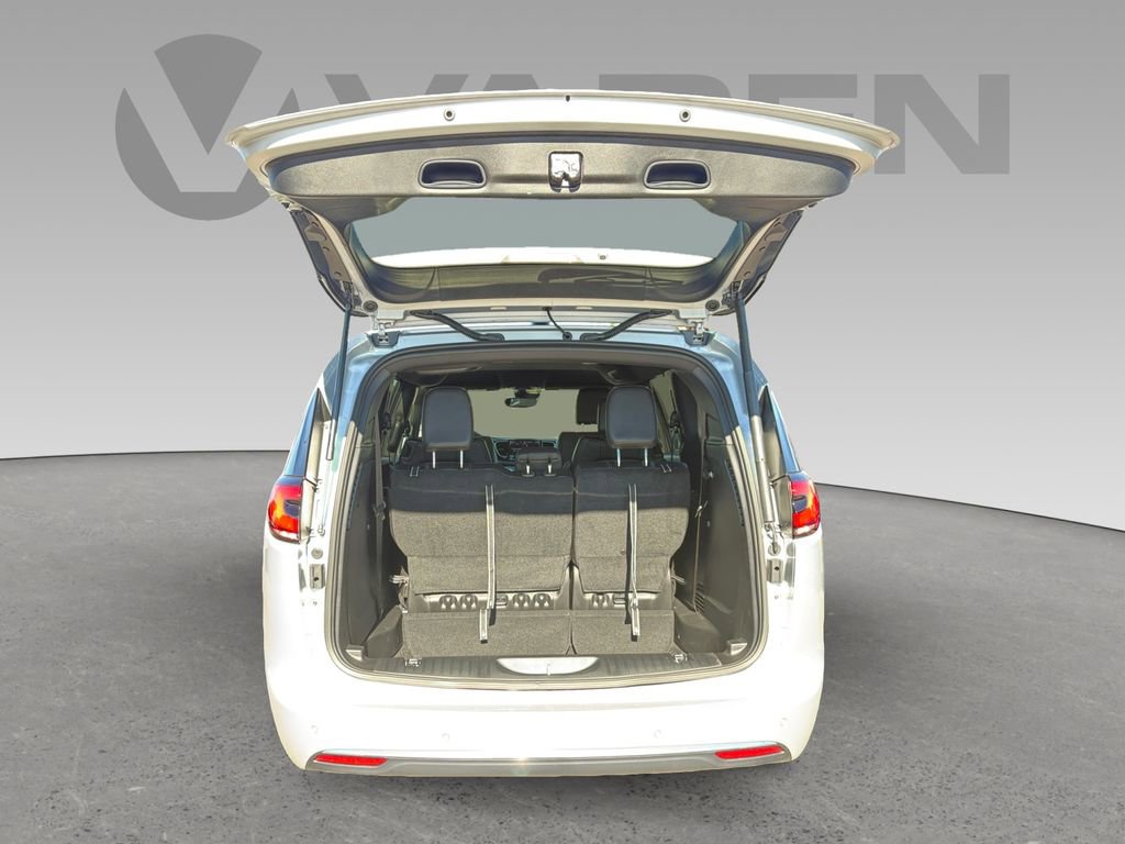 New 2026 Chrysler Pacifica Select image 25