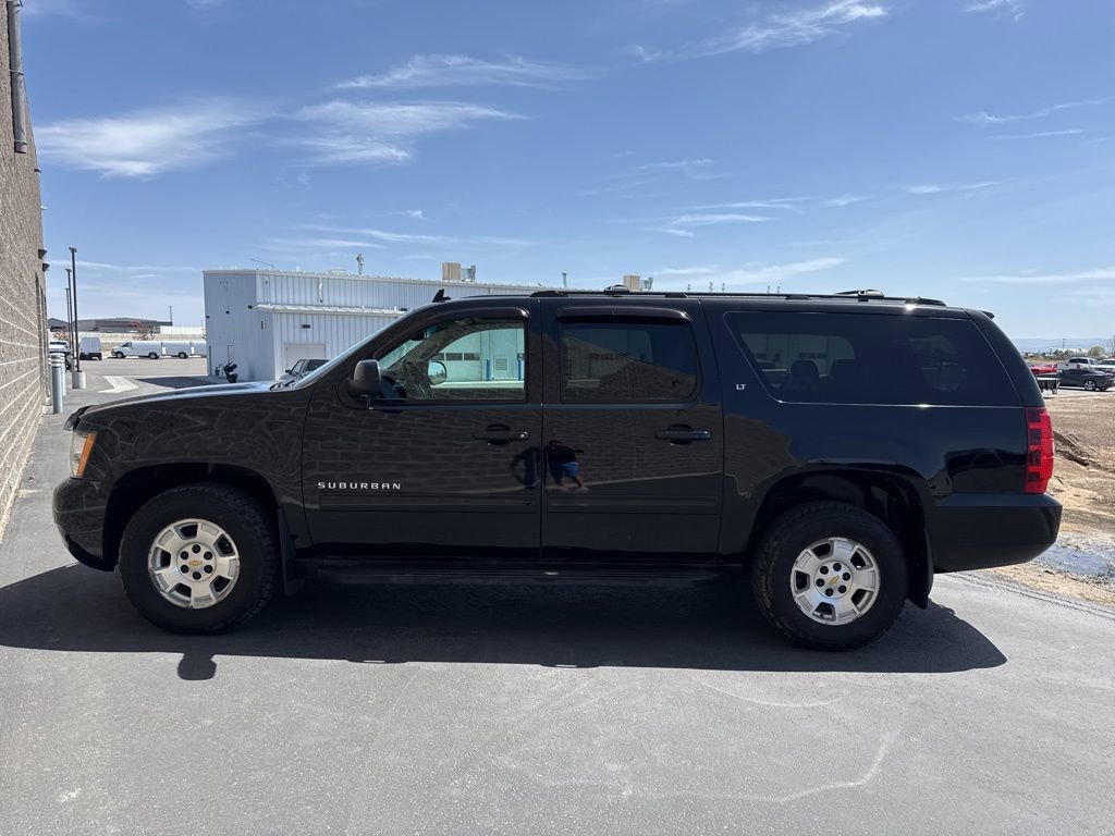 Used 2012 Chevrolet Suburban LT AWD/4WD image 6