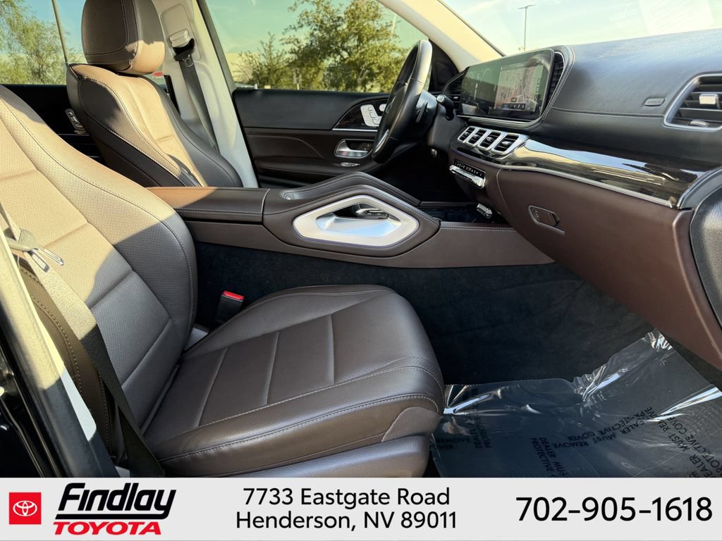 Used 2022 Mercedes-Benz GLS 450 4MATIC image 15