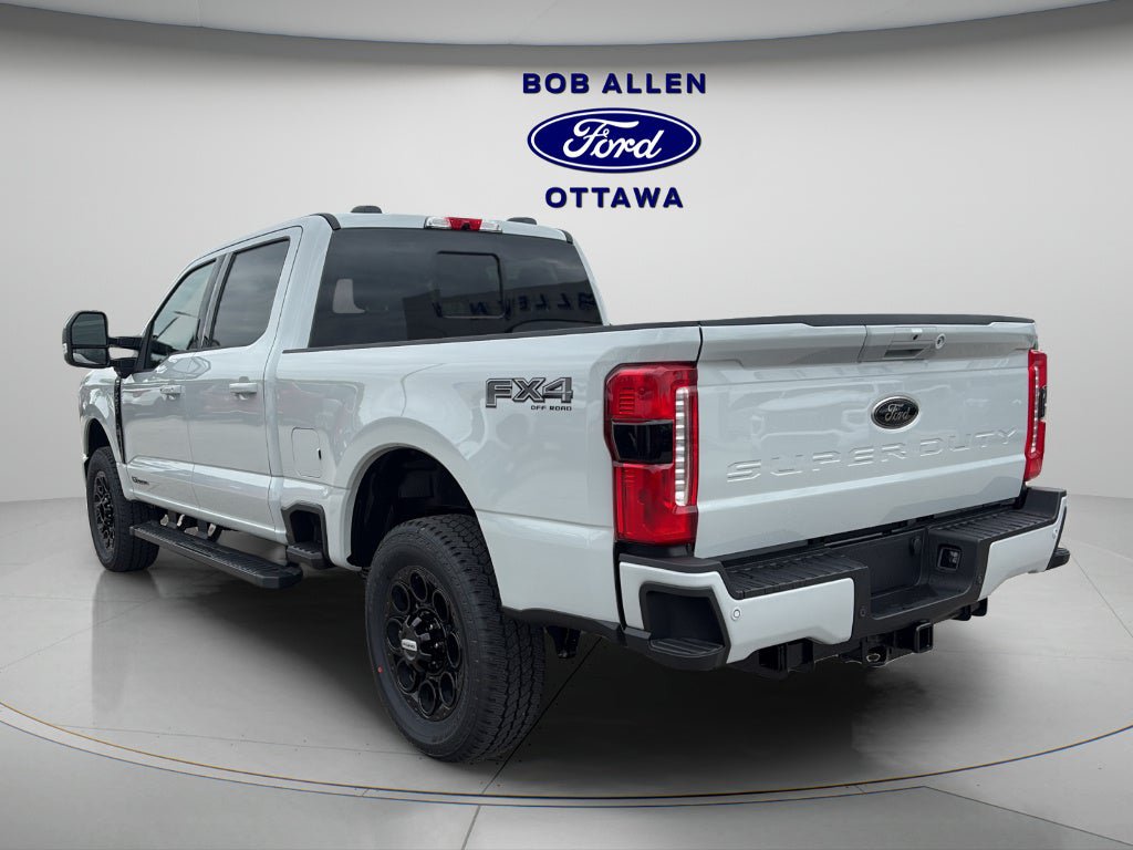 New 2026 Ford F250 Lariat w/ Black Appearance Package AWD/4WD image 10