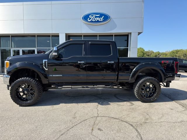 Used 2017 Ford F250 XLT w/ XLT Premium Package AWD/4WD image 4