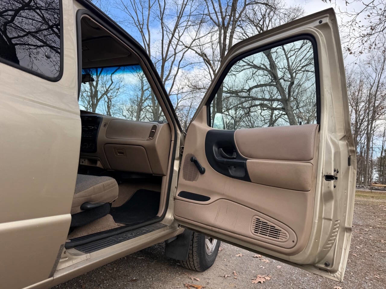 Used 2000 Ford Ranger XL image 15