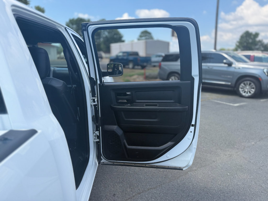 Used 2022 RAM 2500 Tradesman RWD image 26