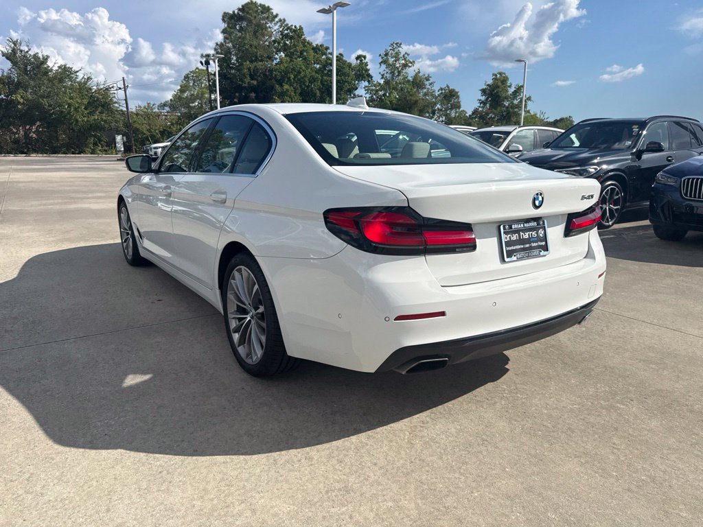 Used 2021 BMW 540i w/ Premium Package RWD image 3