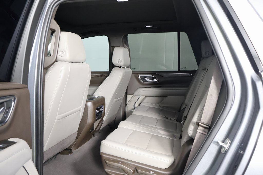 Used 2022 Chevrolet Tahoe LT AWD/4WD image 11