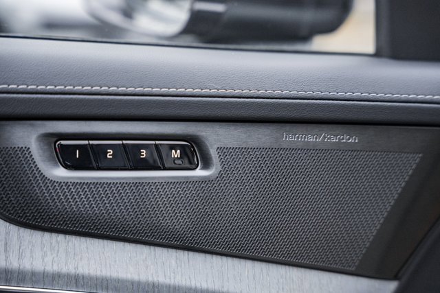 New 2026 Volvo XC90 B6 Ultra w/ Protection Package Premier image 40