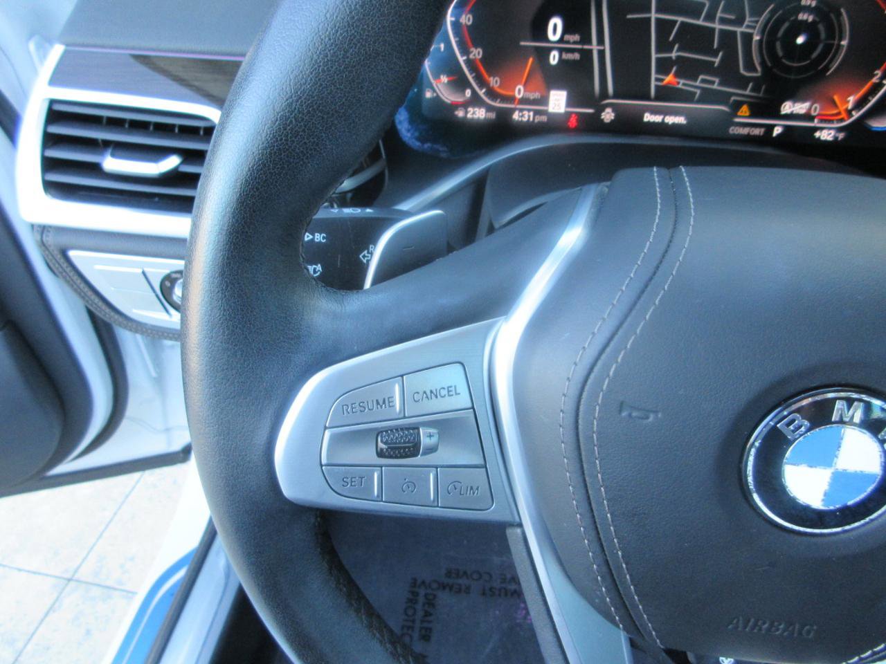 Used 2022 BMW 740i image 54