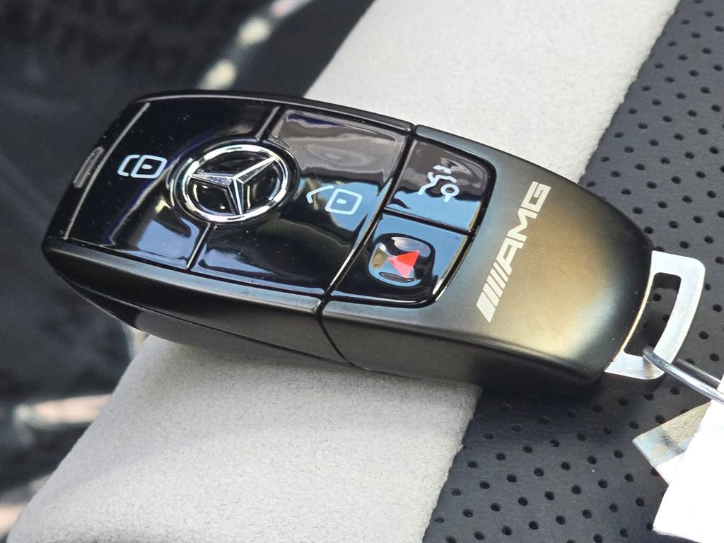 New 2026 Mercedes-Benz GLE 63 AMG S image 36