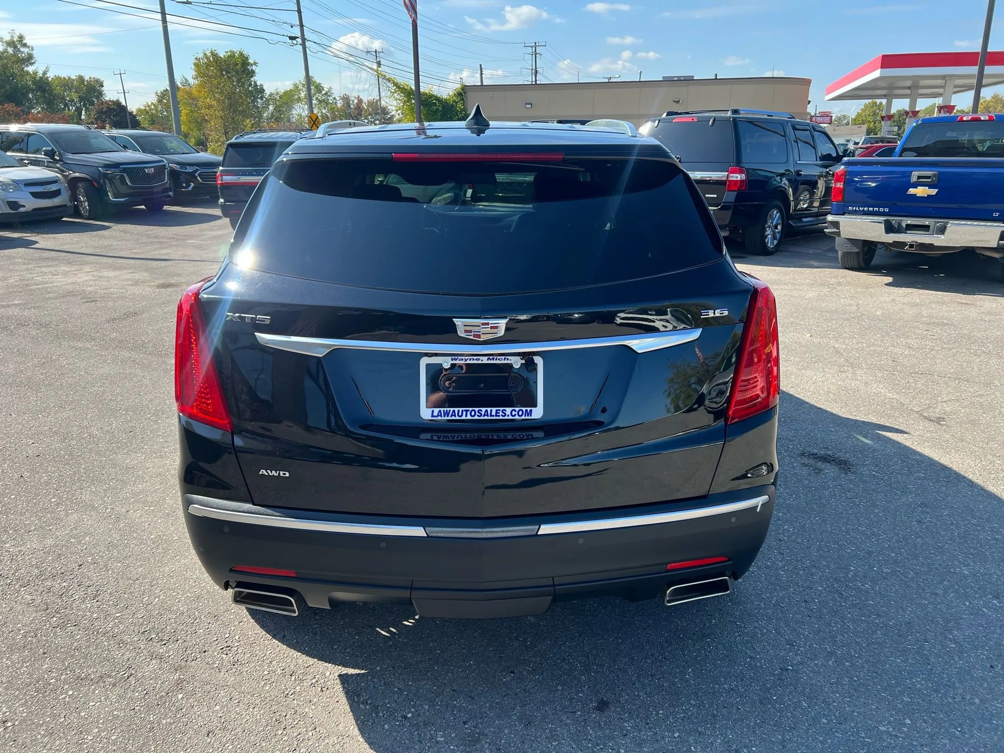 Used 2019 Cadillac XT5 Premium Luxury image 4