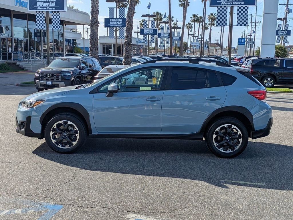 Used 2023 Subaru Crosstrek 2.0i Premium image 17