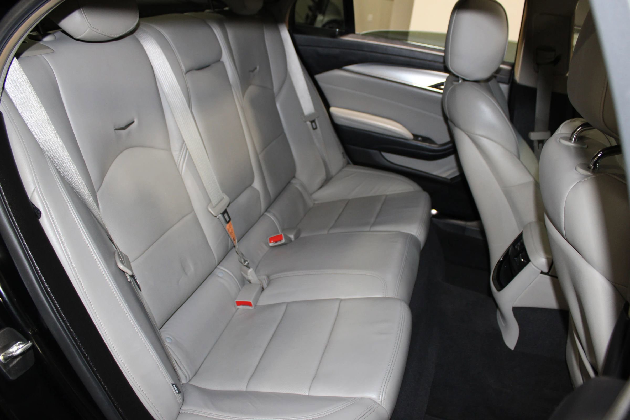 Used 2019 Cadillac CTS Luxury RWD image 29