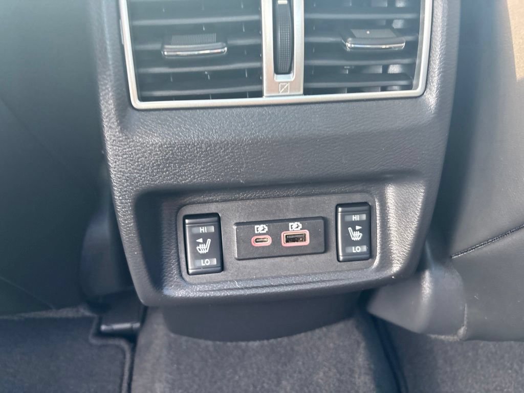 Certified 2023 Nissan Maxima Platinum w/ Sport Mat Group FWD image 26