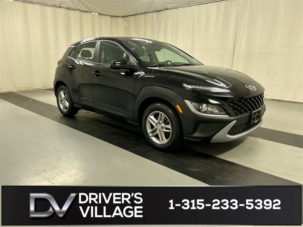 Used 2023 Hyundai Kona SE w/ Cargo Package image 1