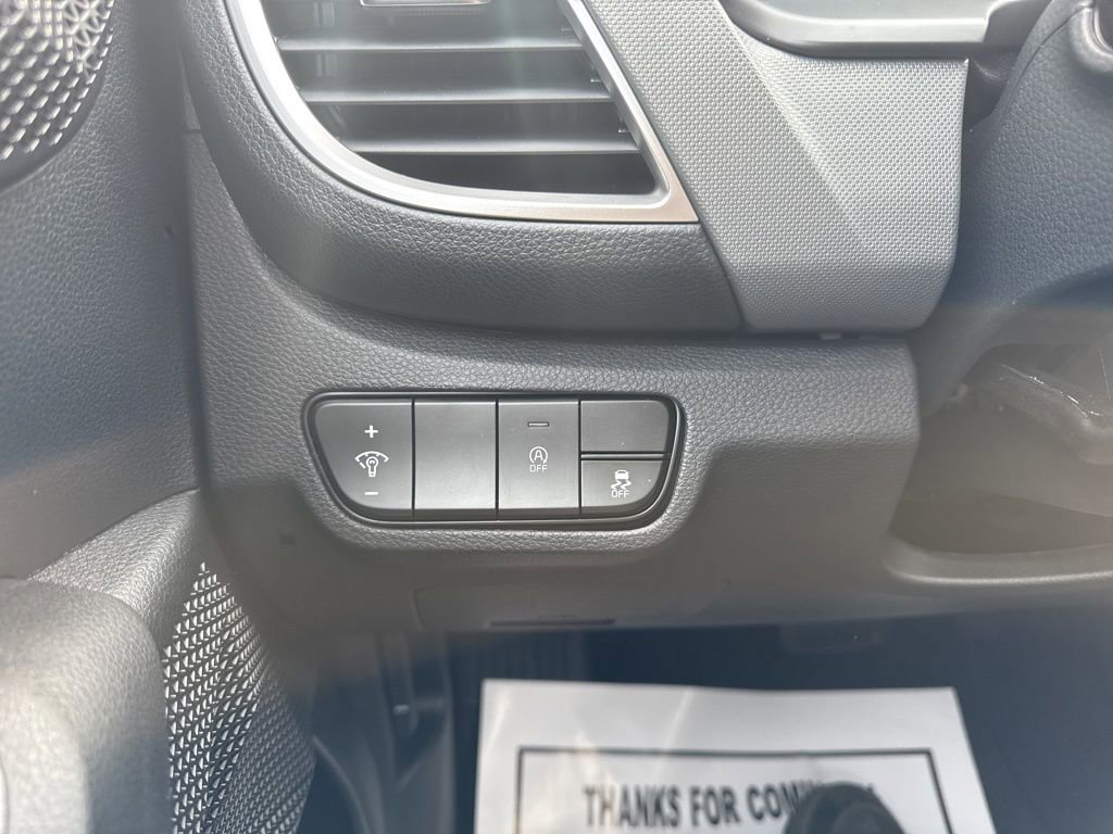 New 2026 Kia Seltos LX image 8