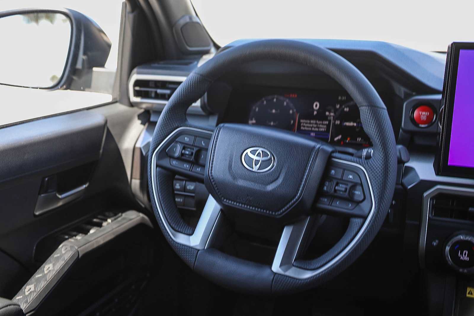 New 2026 Toyota Tacoma TRD Off-Road w/ TRD Off Road Premium Package AWD/4WD image 17