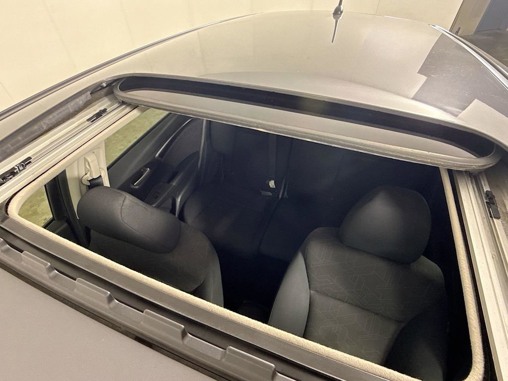 Used 2015 Honda Fit EX-L image 24