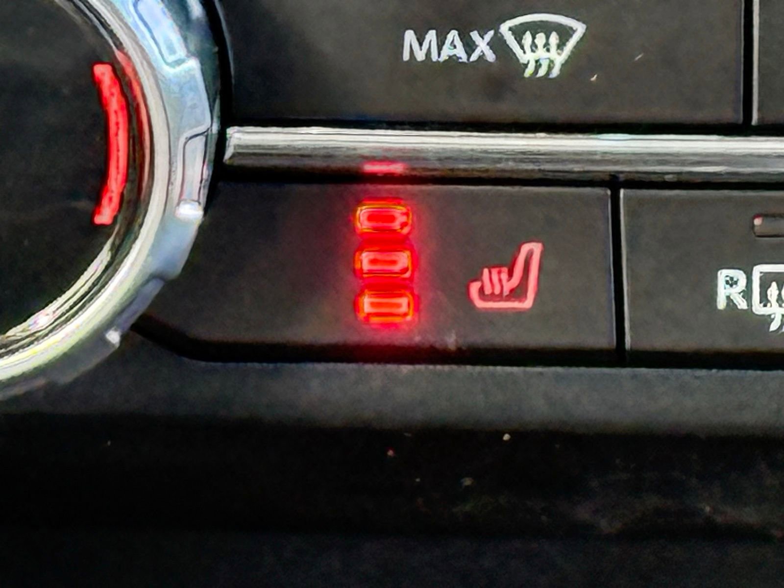 Used 2025 Ford F150 XLT w/ Equipment Group 302A MID image 5