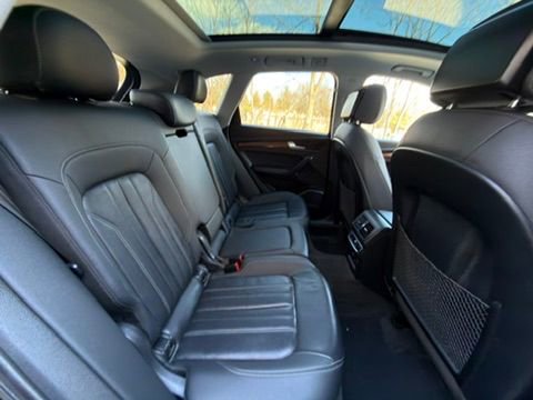 Used 2021 Audi Q5 2.0T Premium Plus w/ Premium Plus Package image 27