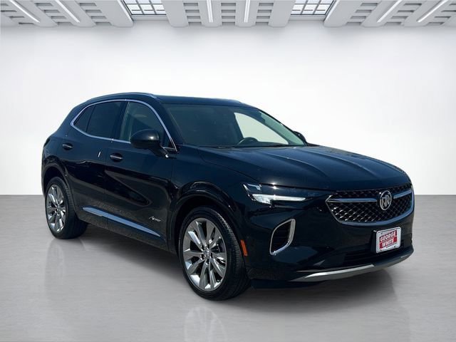 Used 2023 Buick Envision Avenir AWD/4WD image 2