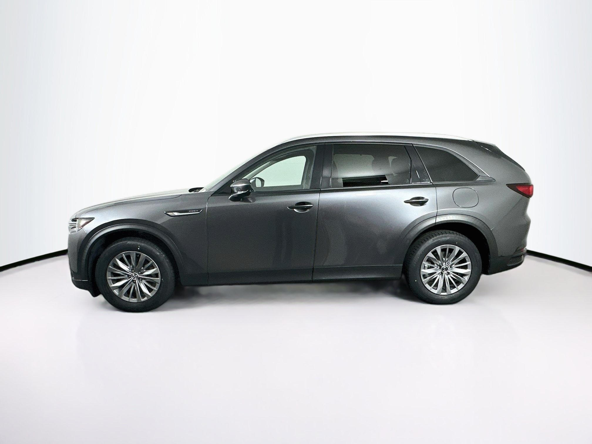 Used 2024 MAZDA CX-90 Plug-In Hybrid w/ Preferred AWD/4WD image 4