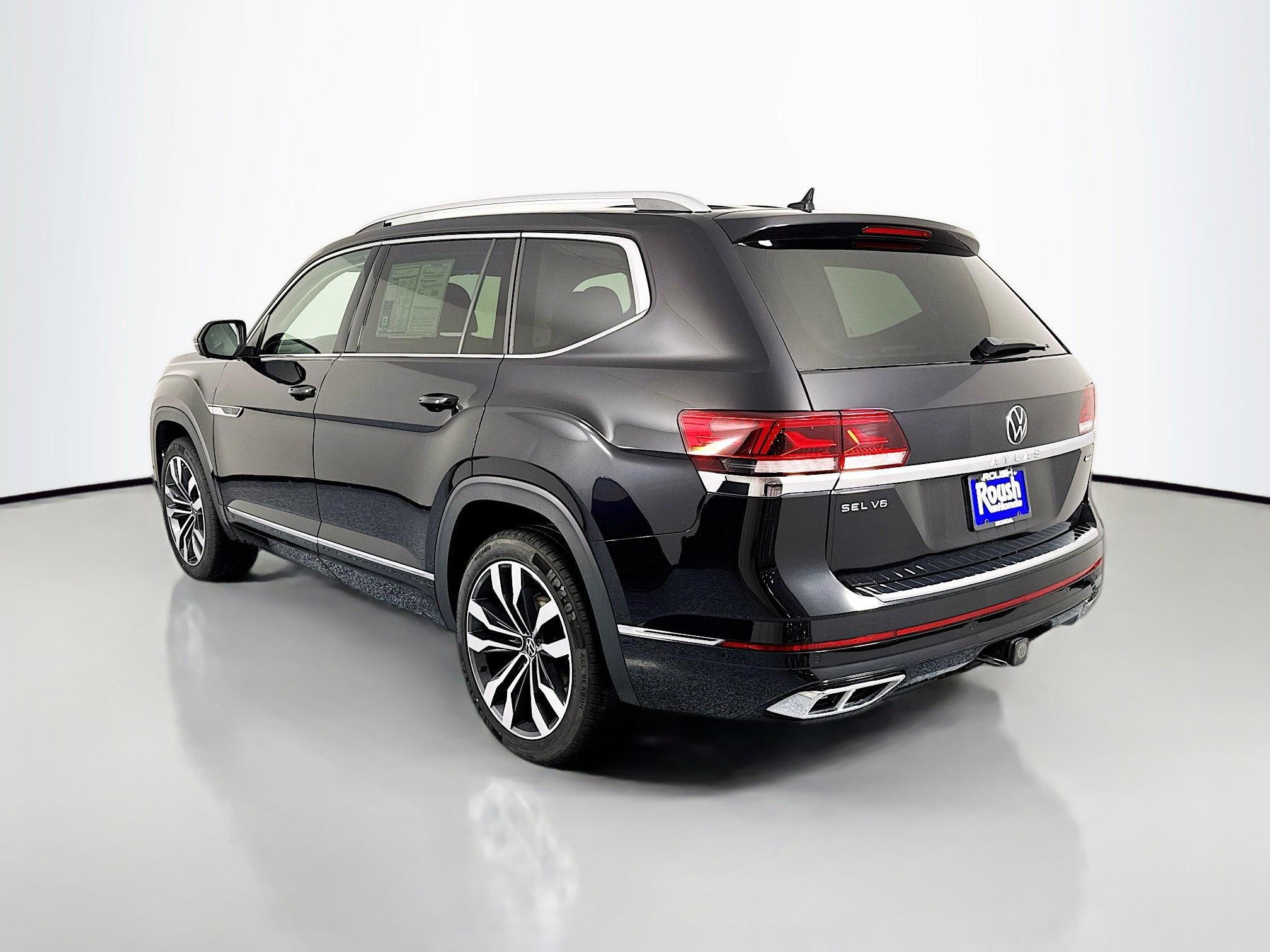 Used 2023 Volkswagen Atlas SEL Premium image 7
