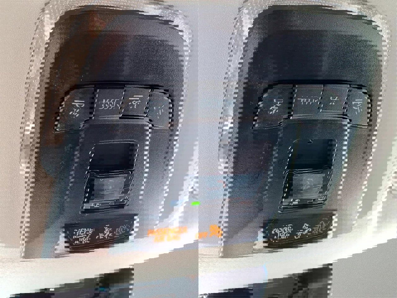 Used 2024 Toyota Corolla LE image 22