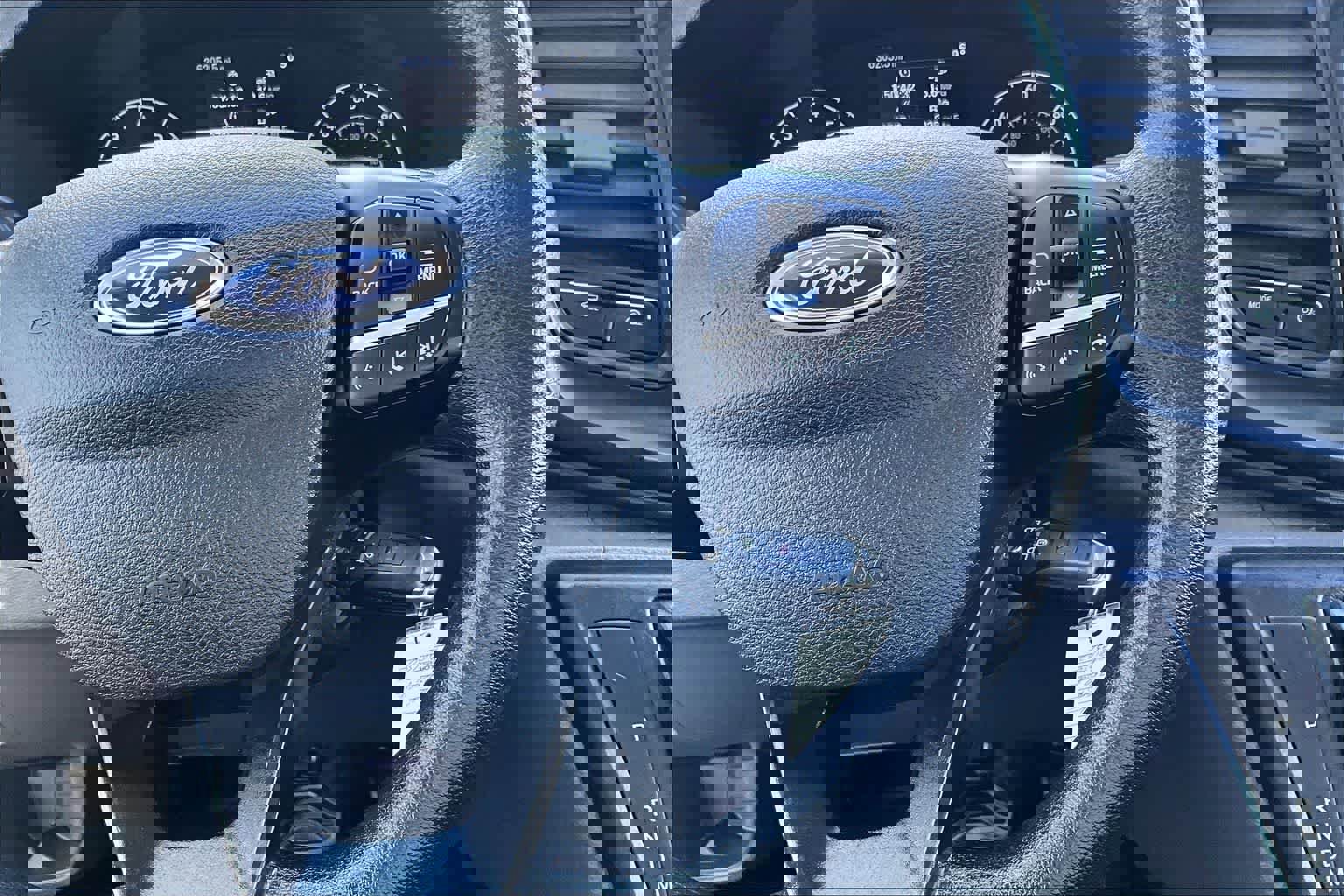 Used 2023 Ford Transit 350 XL AWD/4WD image 25